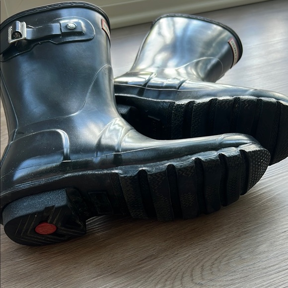 Hunter Women's Original Short Gloss Rain Boots - Picture 7 of 8